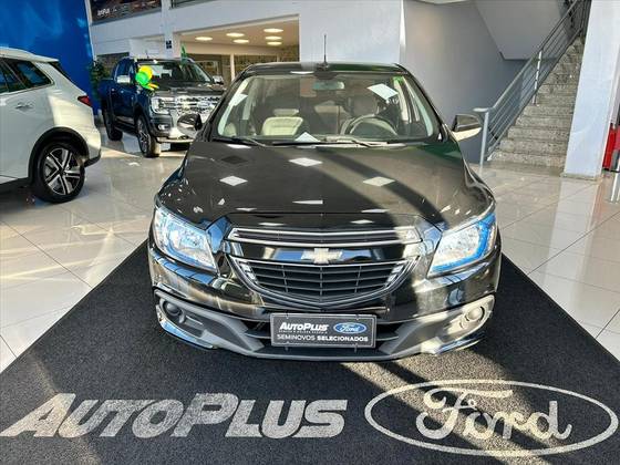 CHEVROLET PRISMA 1.4 MPFI LT 8V FLEX 4P MANUAL CHEVROLET PRISMA 1.4 MPFI LT 8V FLEX 4P MANUAL